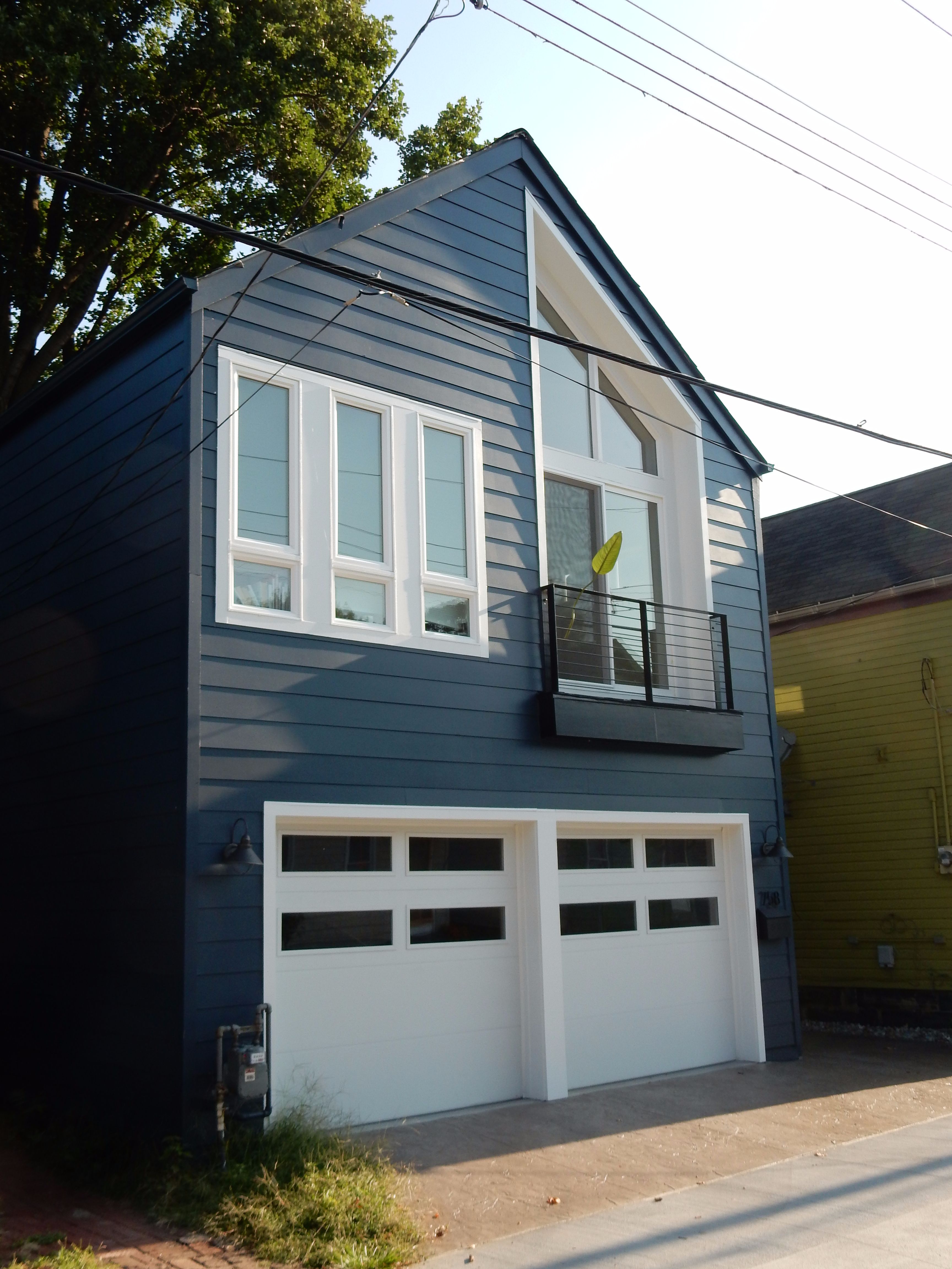 758 Brayton - Tremont Cleveland Ohio