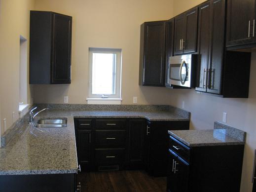 Photos of Parkside Townhomes | University Circle