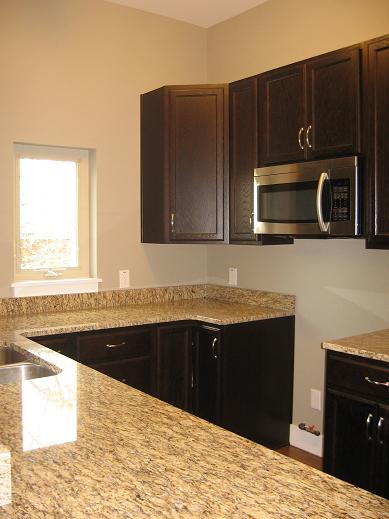 Photos of Parkside Townhomes | University Circle